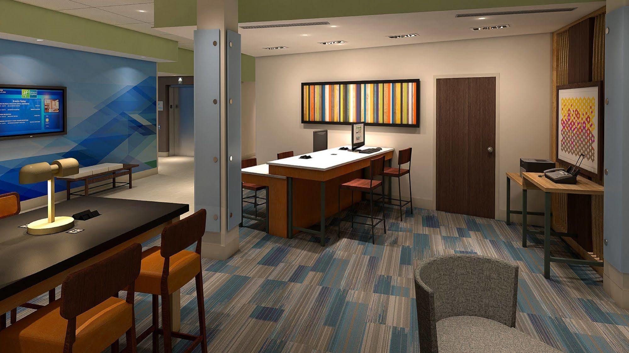 Holiday Inn Express & Suites Tulsa South - Woodland Hills By Ihg Екстер'єр фото