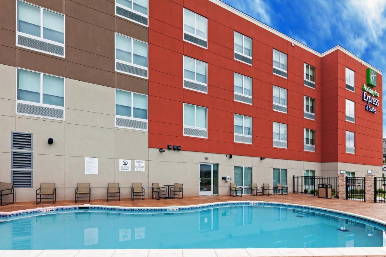 Holiday Inn Express & Suites Tulsa South - Woodland Hills By Ihg Екстер'єр фото