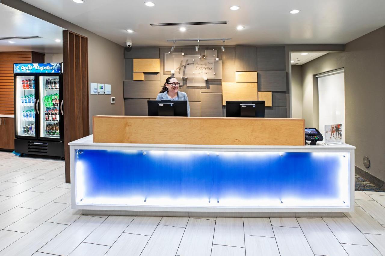 Holiday Inn Express & Suites Tulsa South - Woodland Hills By Ihg Екстер'єр фото
